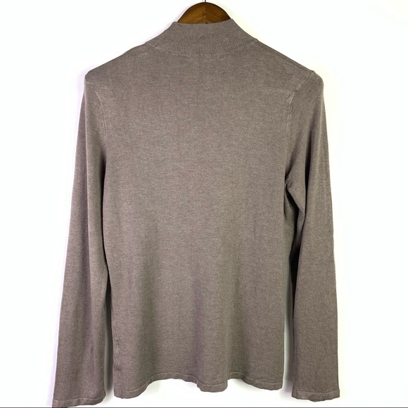 T Tahari Mock Turtleneck Long Sleeve Sweater L NWT - Picture 2 of 8